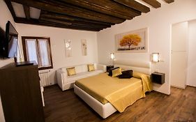 Golden Suite